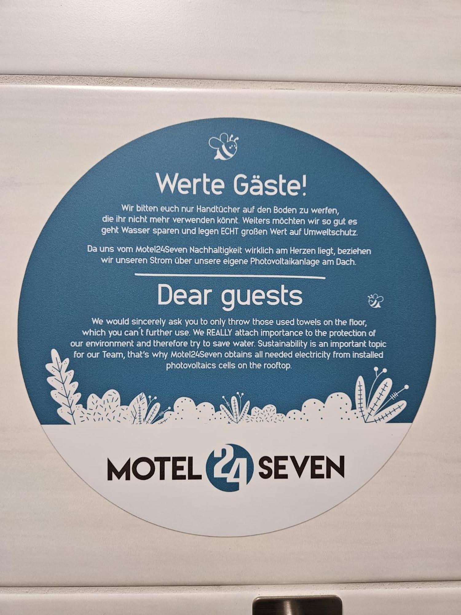 Motel24Seven Брук-ан-дер-Мур Экстерьер фото